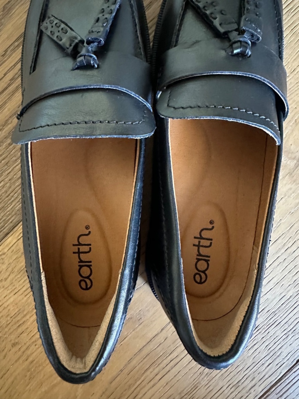 Earth Deeana Black Leather Tassel Loafers Size 9 - Picture 8 of 14